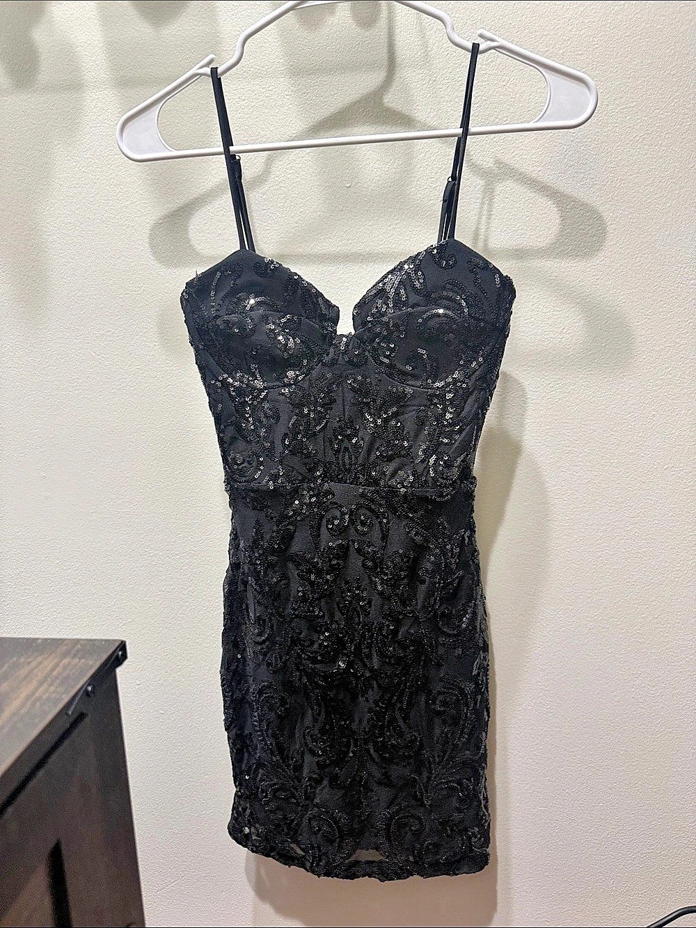 Windsor Black Sequin Bodycon Mini Dress Black XS